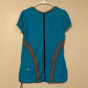 LULULEMON top